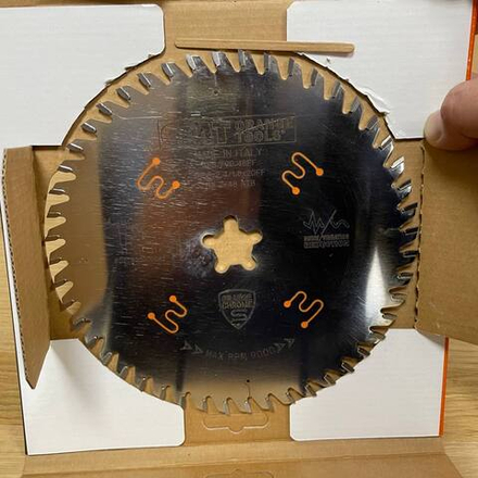 Диск пильный универсальный 190 x 20FF x 2,4 / 1,8 15 гр ATB Z 48 по дереву и фанере с увеличенным ресурсом CHROME CMT 285.790.48FF